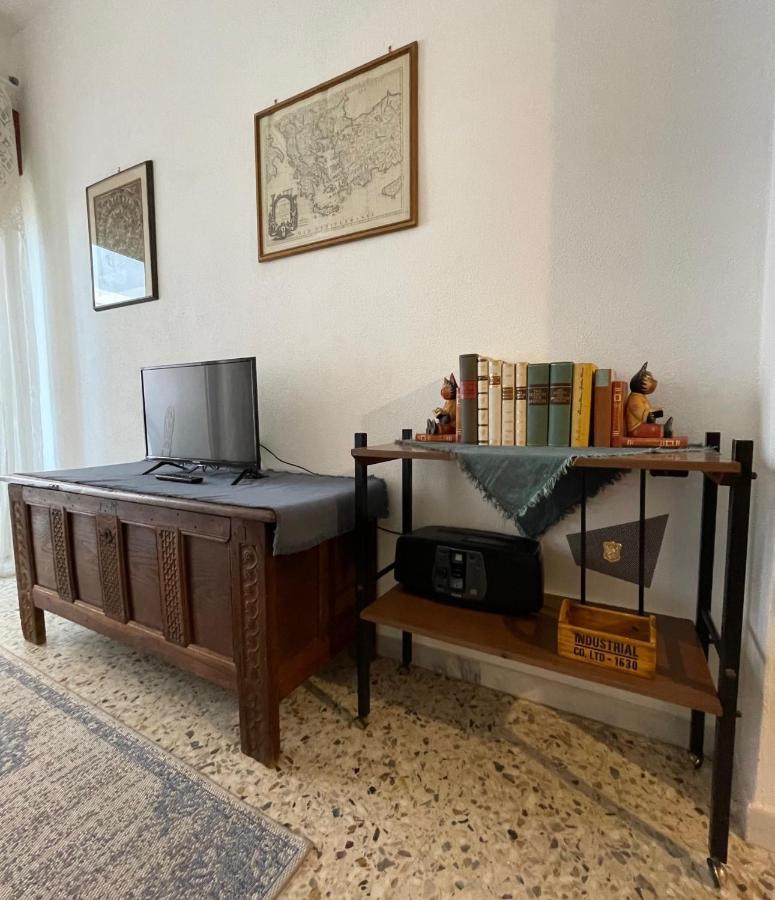 Ferienwohnung Back To The Past Olbia Exterior foto
